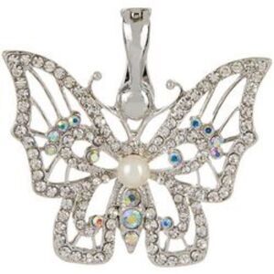 NEW Faux Pearl Center Butterfly Necklace Pendant